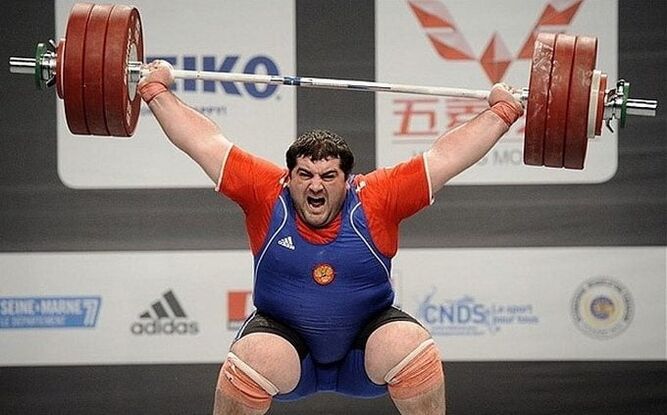 Weight lifting as a provocative factor in the development of lumbar osteochondrosis